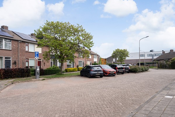 Medium property photo - Burgemeester J.W. Hondelinkstraat 41, 4153 VC Beesd